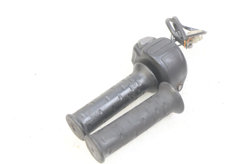 photo de RECHTER STUURSCHAKELAAR APRILIA SCARABEO 100 (2003 - 2012) - Bevestigingspunten