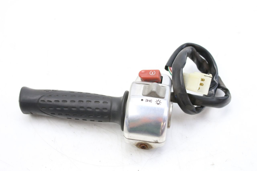 photo de RECHTER STUURSCHAKELAAR KYMCO SENTO 100 (2008 - 2013) - Andere kijkhoek