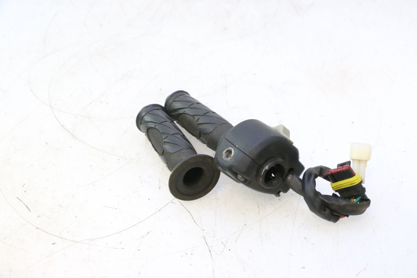 photo de RECHTER SCHAKELAAR RIDE SLASH 2T 50 (2012 - 2014) - Overzicht