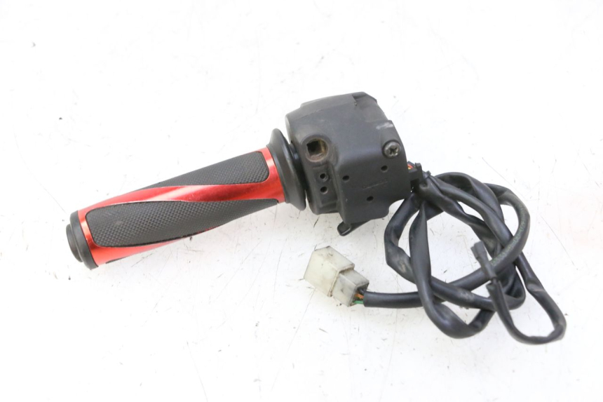 photo de RECHTS STUURSCHAKELAAR APRILIA SR R 2T LC 50 (2018 - 2021) - Overzicht