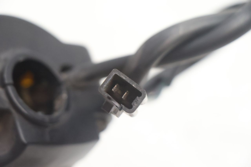 photo de RECHTER SCHAKELAAR PEUGEOT STREETZONE NAKED 2T 50 (2014 - 2018) - Bevestigingspunten