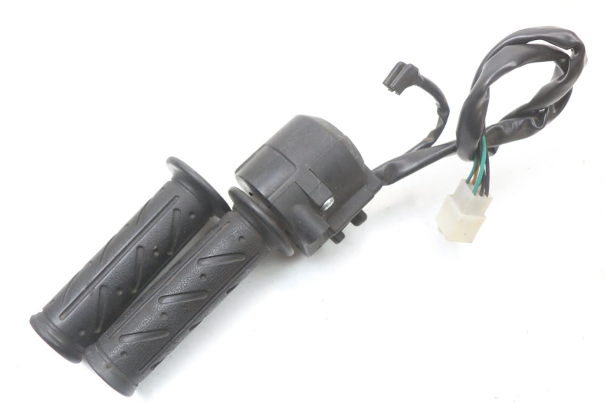 photo de RECHTER STUURSCHAKELAAR KYMCO SUPER 8 4T 50 (2021 - 2024) - Overzicht