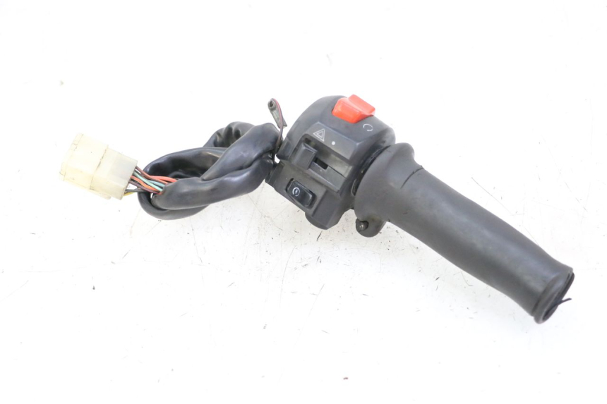 photo de RECHTER STUURSCHAKELAAR SUZUKI BURGMAN 125 (2015 - 2017) - Hoofdaanzicht