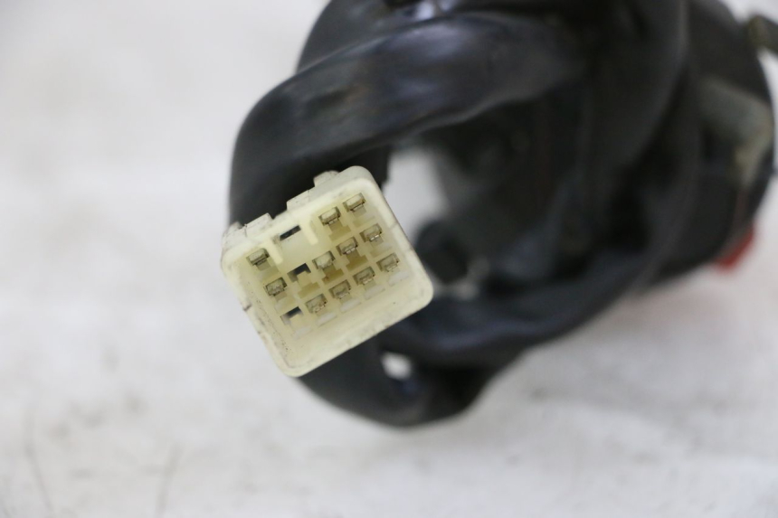 photo de RECHTER STUURSCHAKELAAR SUZUKI BURGMAN 125 (2015 - 2017) - Andere kijkhoek