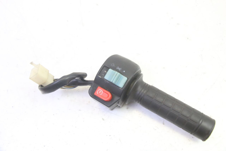 photo de RECHTER STUURSCHAKELAAR SUKIDA TOP 1 50 (2003 - 2010) - Hoofdaanzicht