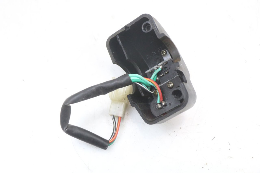 photo de RECHTER STUURSCHAKELAAR BAOTIAN TRAVEL SPIRIT 50 (2010 - 2012) - Zoom op gebruiksstaat