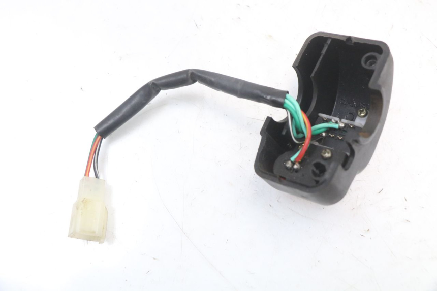 photo de RECHTER STUURSCHAKELAAR BAOTIAN TRAVEL SPIRIT 50 (2010 - 2012) - Andere kijkhoek