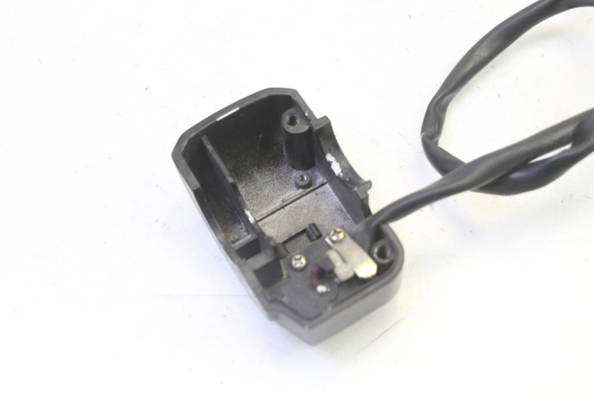 photo de RECHTER STUURSCHAKELAAR PEUGEOT VIVACITY NEW 4T 50 (2008 - 2017) - Technische close-up