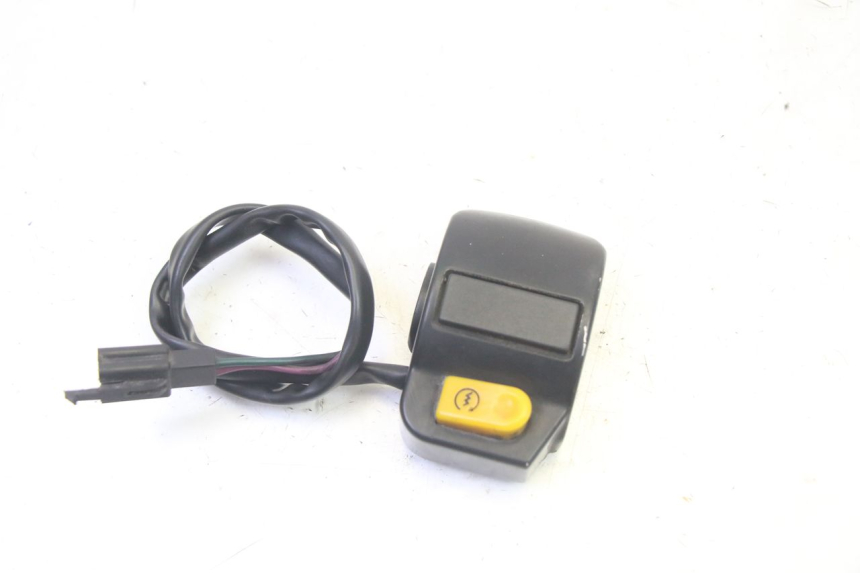 photo de RECHTER STUURSCHAKELAAR PEUGEOT VIVACITY NEW 4T 50 (2008 - 2017) - Hoofdaanzicht