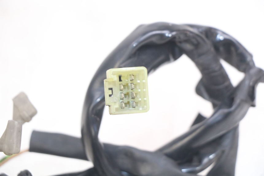 photo de RECHTER STUURSCHAKELAAR YAMAHA X-MAX XMAX 125 (2010 - 2013) - Zoom op gebruiksstaat