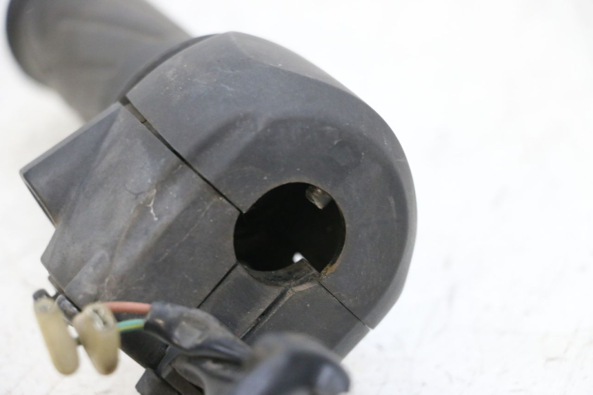 photo de RECHTER STUURSCHAKELAAR YAMAHA X-MAX XMAX 125 (2010 - 2013) - Andere kijkhoek