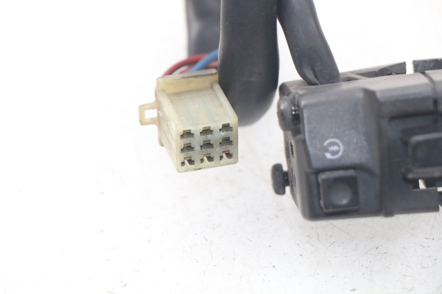 photo de RECHTER STUURSCHAKELAAR YAMAHA XJ600 XJ DIVERSION 600 (1992 - 1997) - Overzicht