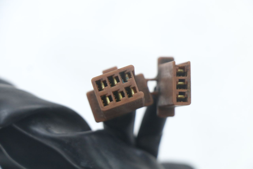 photo de RECHTS STUURSCHAKELAAR YAMAHA FJR ABS 1300 (2006 - 2012) - Gecontroleerd onderdeel