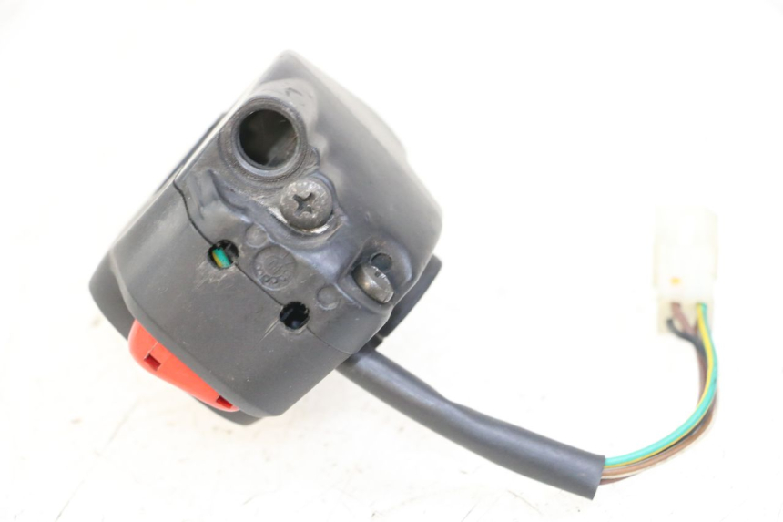 photo de RECHTS STUURSCHAKELAAR YAMAHA YP MAJESTY 125 (2007 - 2010) - Detail van het onderdeel