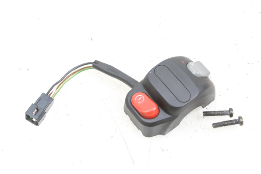 photo de RECHTS STUURSCHAKELAAR YAMAHA YP MAJESTY 125 (2002 - 2006) - Hoofdaanzicht