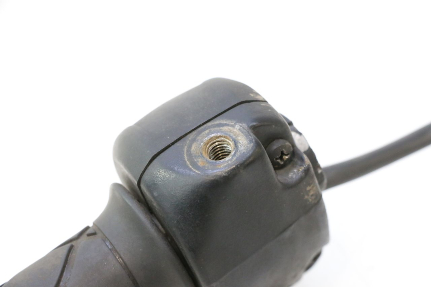 photo de RECHTER STUURSCHAKELAAR YAMAHA YP MAJESTY 125 (1998 - 2001) - Technische close-up
