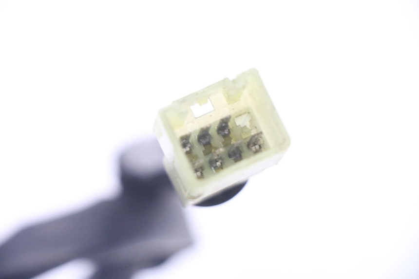 photo de RECHTER STUURSCHAKELAAR YAMAHA YP X-MAX XMAX 400 (2014 - 2017) - Staat van het oppervlak