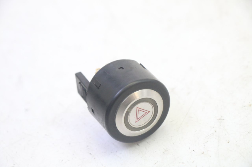 photo de SCHAKELAAR NOODKNIPPERLICHTEN ADIVA AD3 300 (2014 - 2020) - Hoofdaanzicht