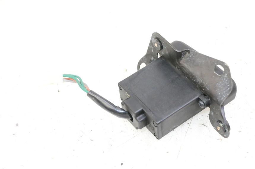 photo de SCHAKELAAR NOODKNIPPERLICHTEN SYM JOYMAX 125 (2010 - 2017) - Andere kijkhoek