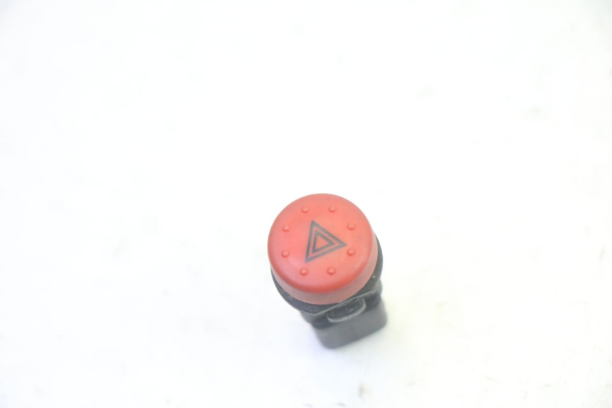 photo de SCHAKELAAR NOODKNIPPERLICHTEN PIAGGIO MP3 125 (2006 - 2014) - Hoofdaanzicht