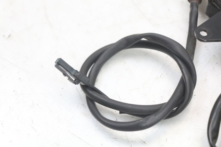 photo de SCHAKELAAR NOODKNIPPERLICHTEN YAMAHA FJR ABS 1300 (2006 - 2012) - Staat van het oppervlak