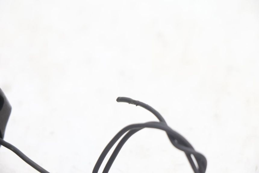 photo de LINKER SCHAKELAAR PEUGEOT 103 SPX CLIP 50 (1989 - 1992) - Bevestigingspunten