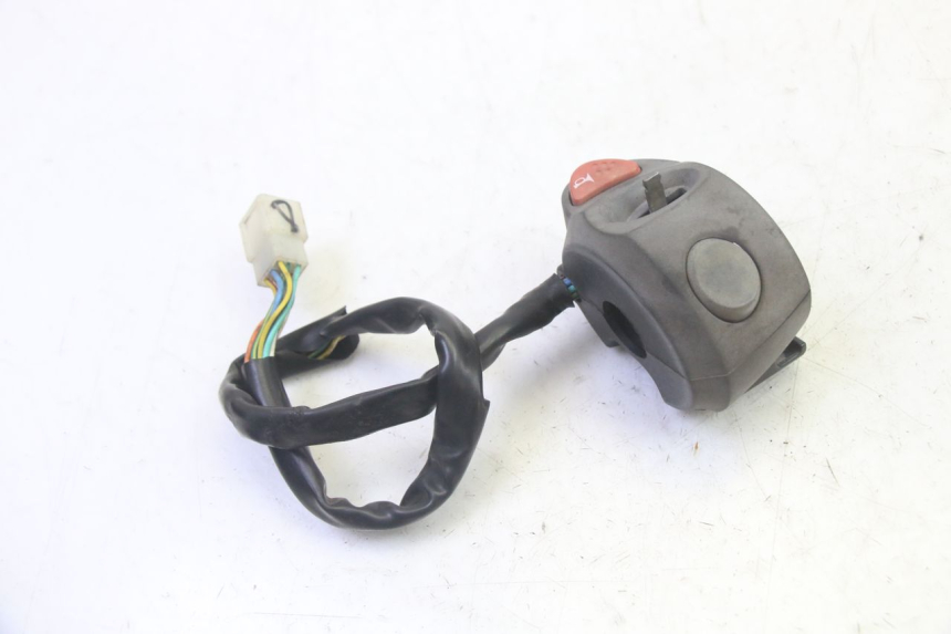 photo de LINKER STUURSCHAKELAAR ADIVA AD3 300 (2014 - 2020) - Zoom op gebruiksstaat