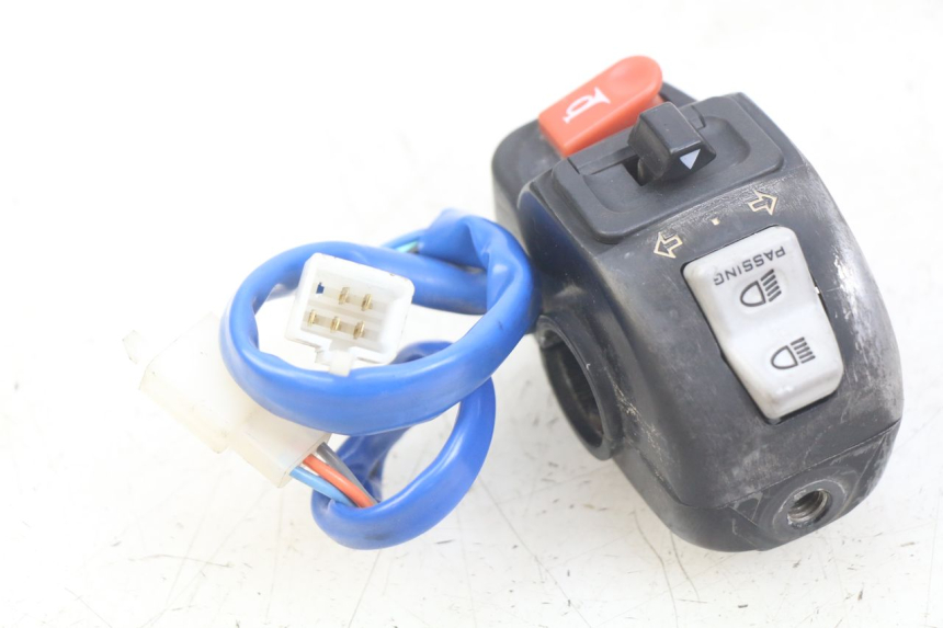 photo de LINKER STUURSCHAKELAAR KYMCO AGILITY 16+ 4T 50 (2018 - 2023) - Detail van het onderdeel