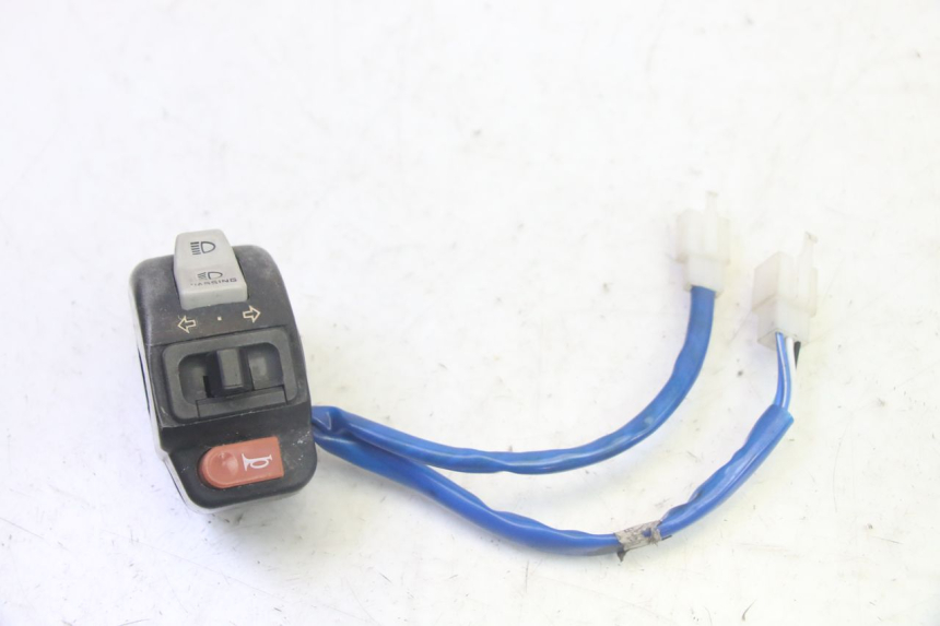 photo de LINKER STUURSCHAKELAAR KYMCO AGILITY 16+ 4T 50 (2018 - 2023) - Hoofdaanzicht