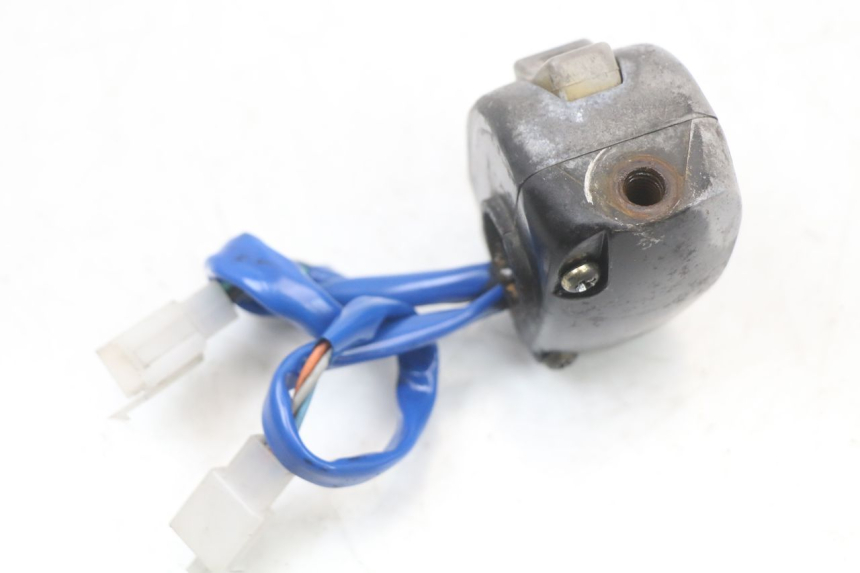 photo de LINKER STUURSCHAKELAAR KYMCO AGILITY 4T 50 (2005 - 2018) - Andere kijkhoek