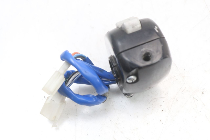 photo de LINKER STUURSCHAKELAAR KYMCO AGILITY 4T 50 (2018 - 2022) - Andere kijkhoek