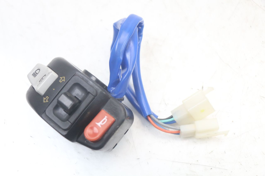 photo de LINKER STUURSCHAKELAAR KYMCO AGILITY 4T 50 (2018 - 2022) - Hoofdaanzicht