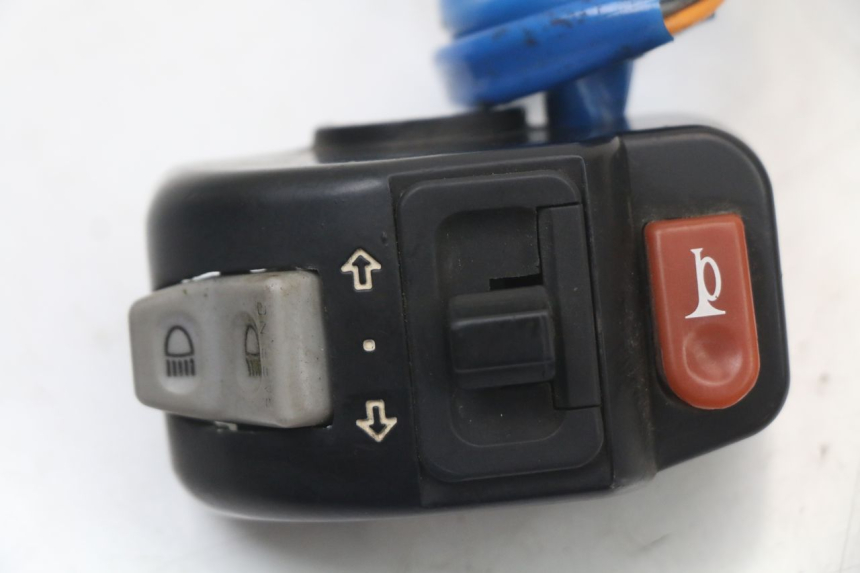 photo de LINKER STUURSCHAKELAAR KYMCO AGILITY PREMIUM 50 (2007 - 2010) - Andere kijkhoek