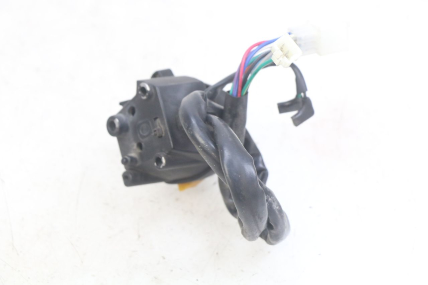 photo de LINKER STUURSCHAKELAAR NECO ALEXONE 125 (2017 - 2024) - Technische close-up