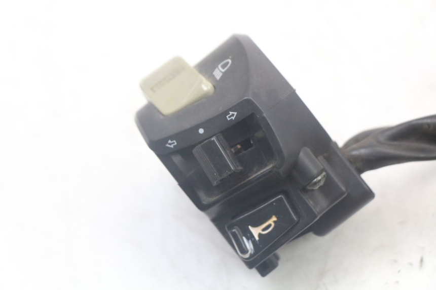 photo de LINKER STUURSCHAKELAAR JONWAY AZTRAL 125 (2008 - 2017) - Detail van het onderdeel