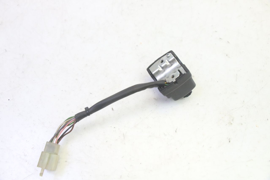 photo de LINKER STUURSCHAKELAAR MBK BOOSTER SPIRIT 50 (2004 - 2017) - Technische close-up