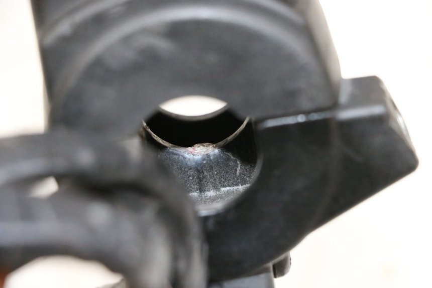 photo de LINKER STUURSCHAKELAAR MBK BOOSTER SPIRIT NAKED 50 (2004 - 2017) - Detail van het onderdeel