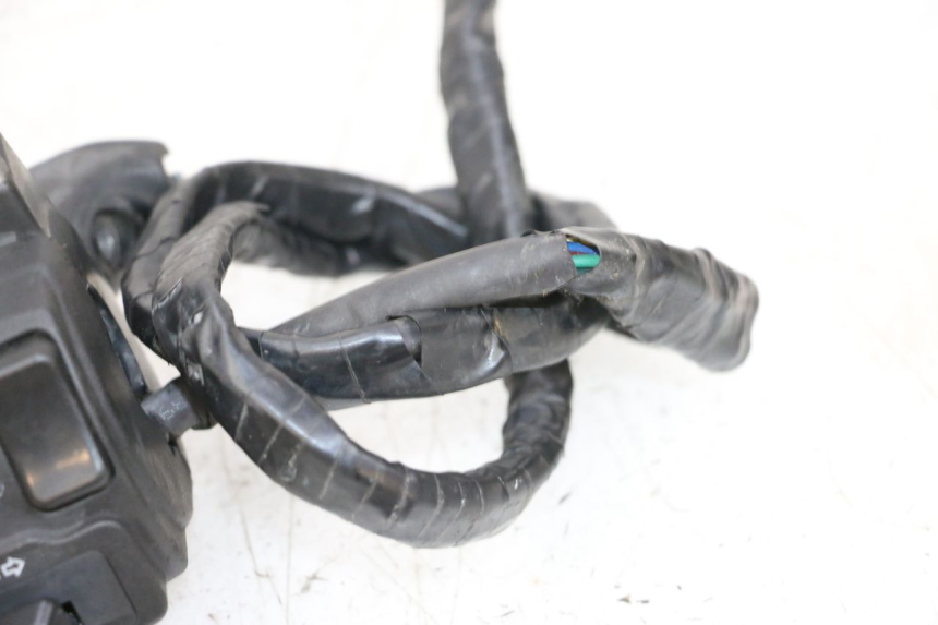 photo de LINKER STUURSCHAKELAAR MBK BOOSTER SPIRIT NAKED 50 (2004 - 2017) - Productaanzicht