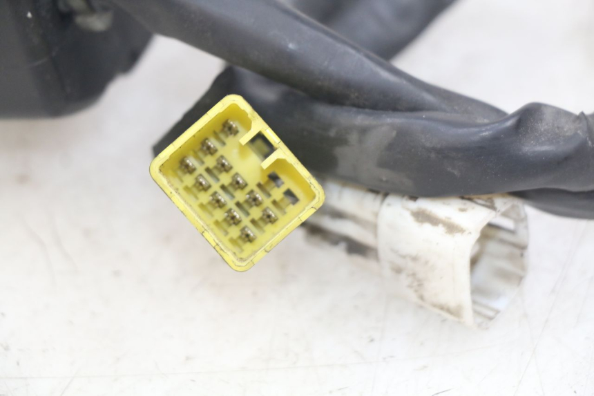 photo de LINKER STUURSCHAKELAAR SUZUKI BURGMAN 650 (2002 - 2004) - Andere kijkhoek