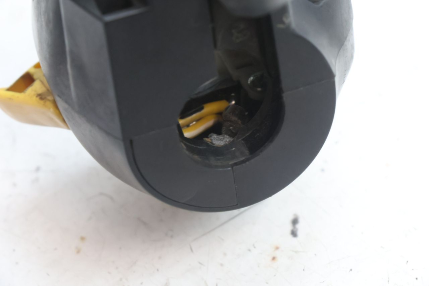 photo de LINKER STUURSCHAKELAAR SUZUKI BURGMAN 125 (2007 - 2014) - Technische close-up