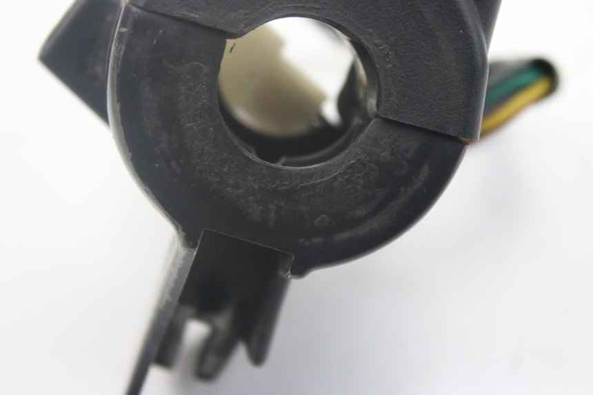 photo de LINKER STUURSCHAKELAAR YAMAHA BW'S EASY 50 (2013 - 2016) - Technische close-up