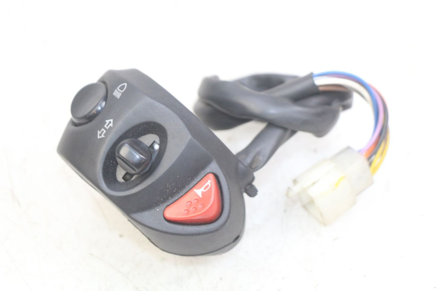 photo de LINKER STUURSCHAKELAAR PEUGEOT CITYSTAR AIR 125 (2014 - 2017) - Hoofdaanzicht