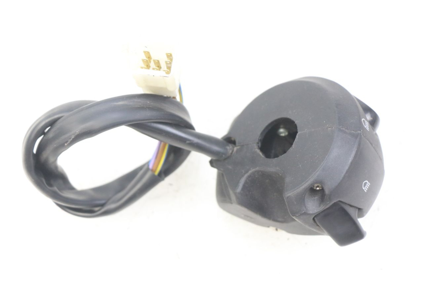 photo de LINKER STUURSCHAKELAAR PEUGEOT CITYSTAR IE 2T 50 (2018 - 2021) - Detail van het onderdeel