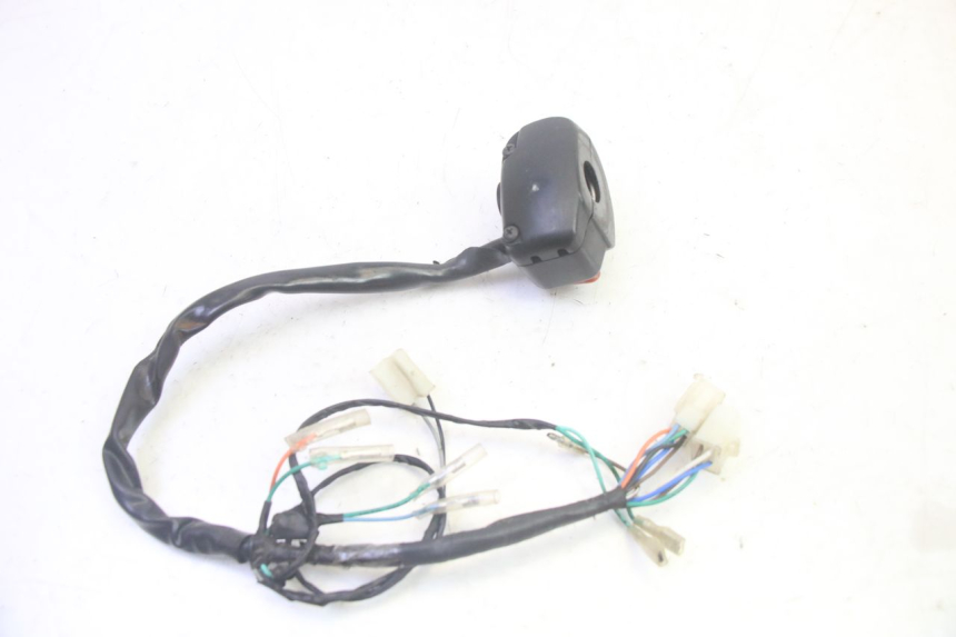 photo de LINKER STUURSCHAKELAAR SYM CROX 4T 50 (2016 - 2023) - Andere kijkhoek