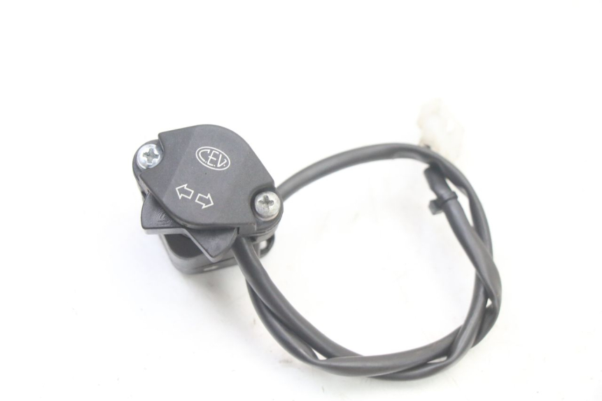 photo de LINKER STUURSCHAKELAAR DERBI SENDA SM DRD X-TREME 50 (2011 - 2017) - Zoom op gebruiksstaat