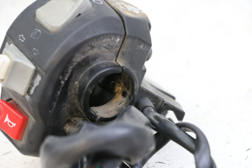 photo de LINKER STUURSCHAKELAAR LONGJIA DIGITA 4T 50 (2019 - 2022) - Zoom op gebruiksstaat