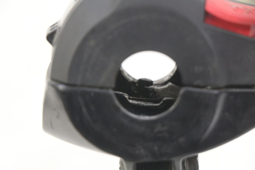 photo de LINKER STUURSCHAKELAAR PEUGEOT E-VIVACITY 1 (2012 - 2018) - Detail van het onderdeel