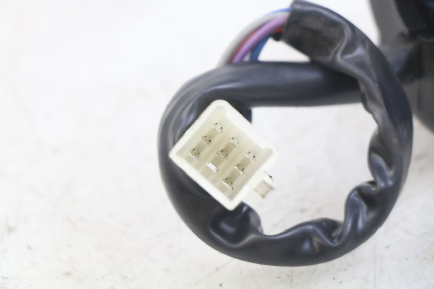 photo de LINKER STUURSCHAKELAAR EFUN E2GO 1 (2017 - 2021) - Overzicht