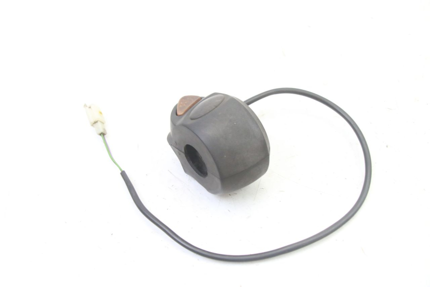 photo de LINKER STUURSCHAKELAAR PEUGEOT ELYSTAR 50 (2002 - 2014) - Zoom op gebruiksstaat