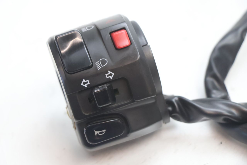 photo de LINKER SCHAKELAAR KAWASAKI ER-6 ER6 N 650 (2005 - 2009) - Detail van het onderdeel